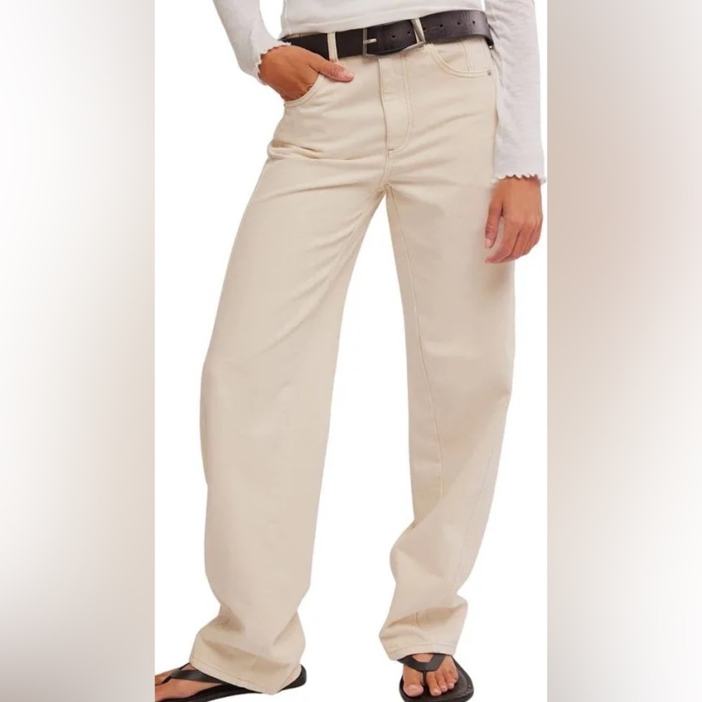 NWT FREE PEOPLE We The Free Aster Straight
Leg Jeans / Cream - Picture 2 of 9